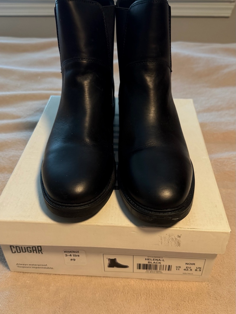 Cougar Black Leather Chelsea Ankle Boots with Red Pull Tab - Picture 2 of 8